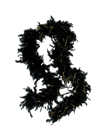 Boas de plumas negras con oropel dorado