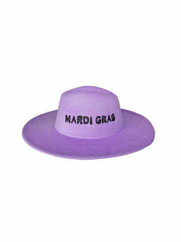 Gorro con la marca MARDI GRAS