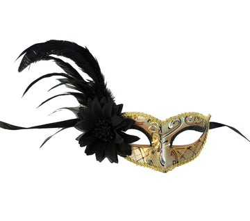 Ojal estilo victoriano con espirales, flor y plumas laterales
