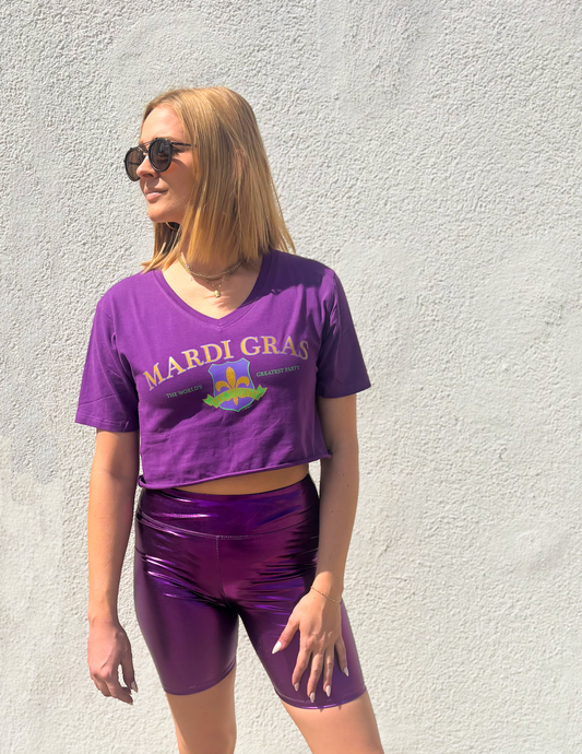 Mardi Gras World's Greatest Party Crest Purple Crop V-Neck T-Shirt