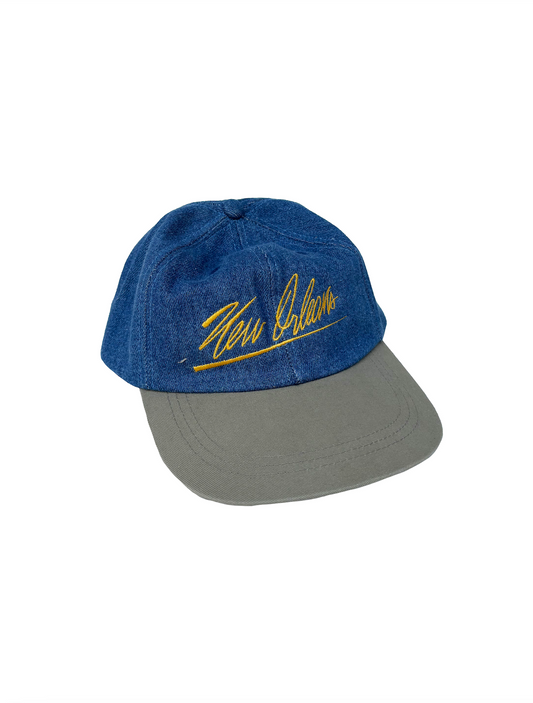 Casquette adulte brodée Fleur de Lys - Disponible en noir ou vert