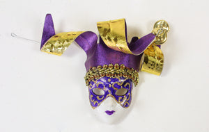 Face Mask Magnet with Swirly Jester Headpiece (Multiple Colors)