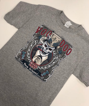 Camiseta con esqueleto fumando en pipa