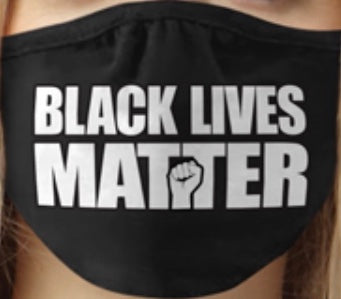 Mascarilla con las siglas BLM Black Lives Matter