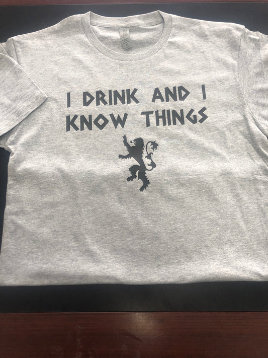 Je bois et je sais des choses. T-shirt